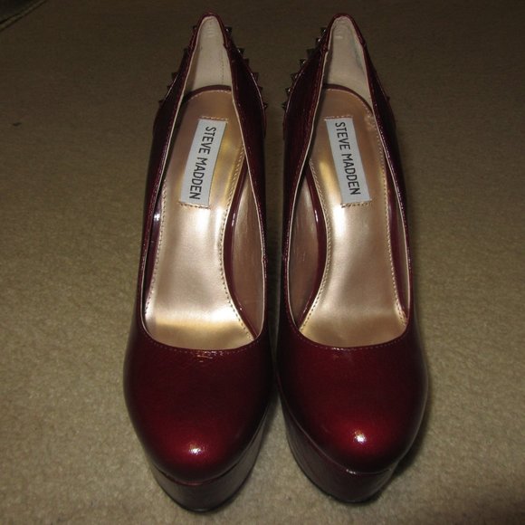 WORN ONCE! Steve Madden Platform Studded Pumps - Picture 1 of 8